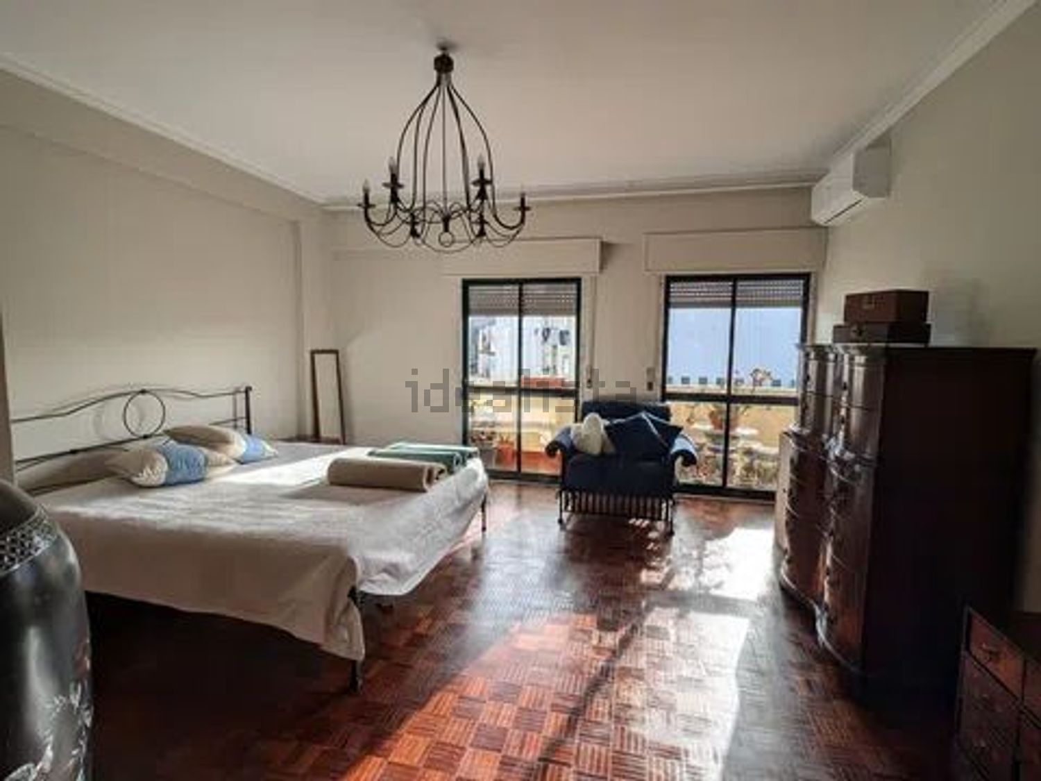 出租公寓 t4在Rua Elias Garcia, 249 - 卧室