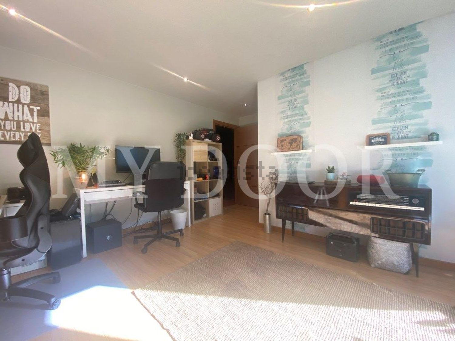 小楼房或独栋别墅出售在Santo Antão e São Julião do Tojal - 客厅