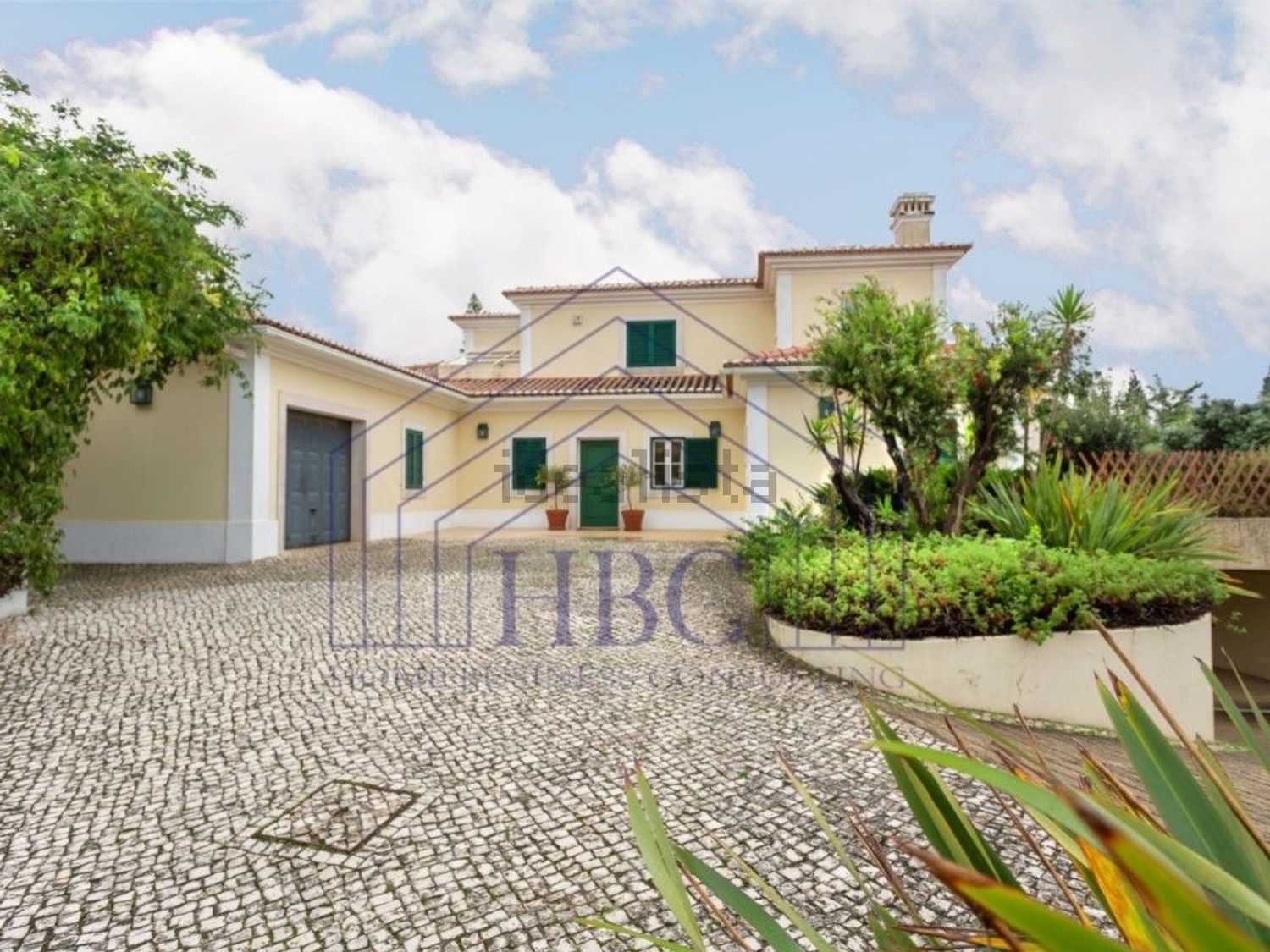 出租小楼房或独栋别墅在Beloura - Penha Longa - 外立面