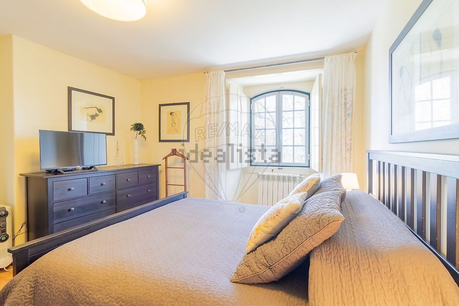 小楼房或独栋别墅出售在Rua António Rodrigues Pimenta - 卧室