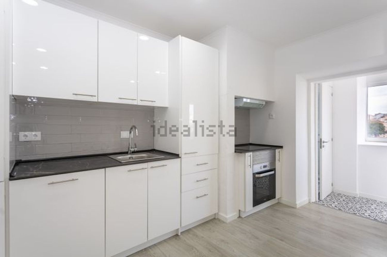 公寓 t2出售在Largo das Olarias s/n - 厨房