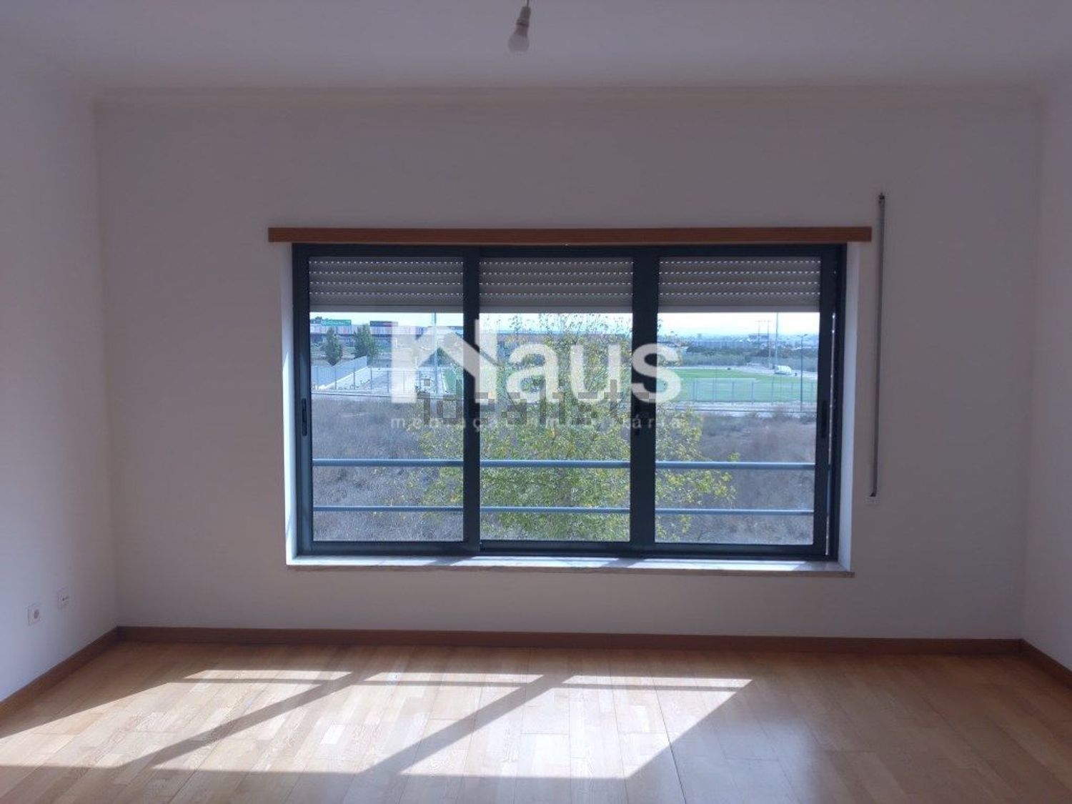 公寓 t3出售在Rua Garcia de Resende - 客厅