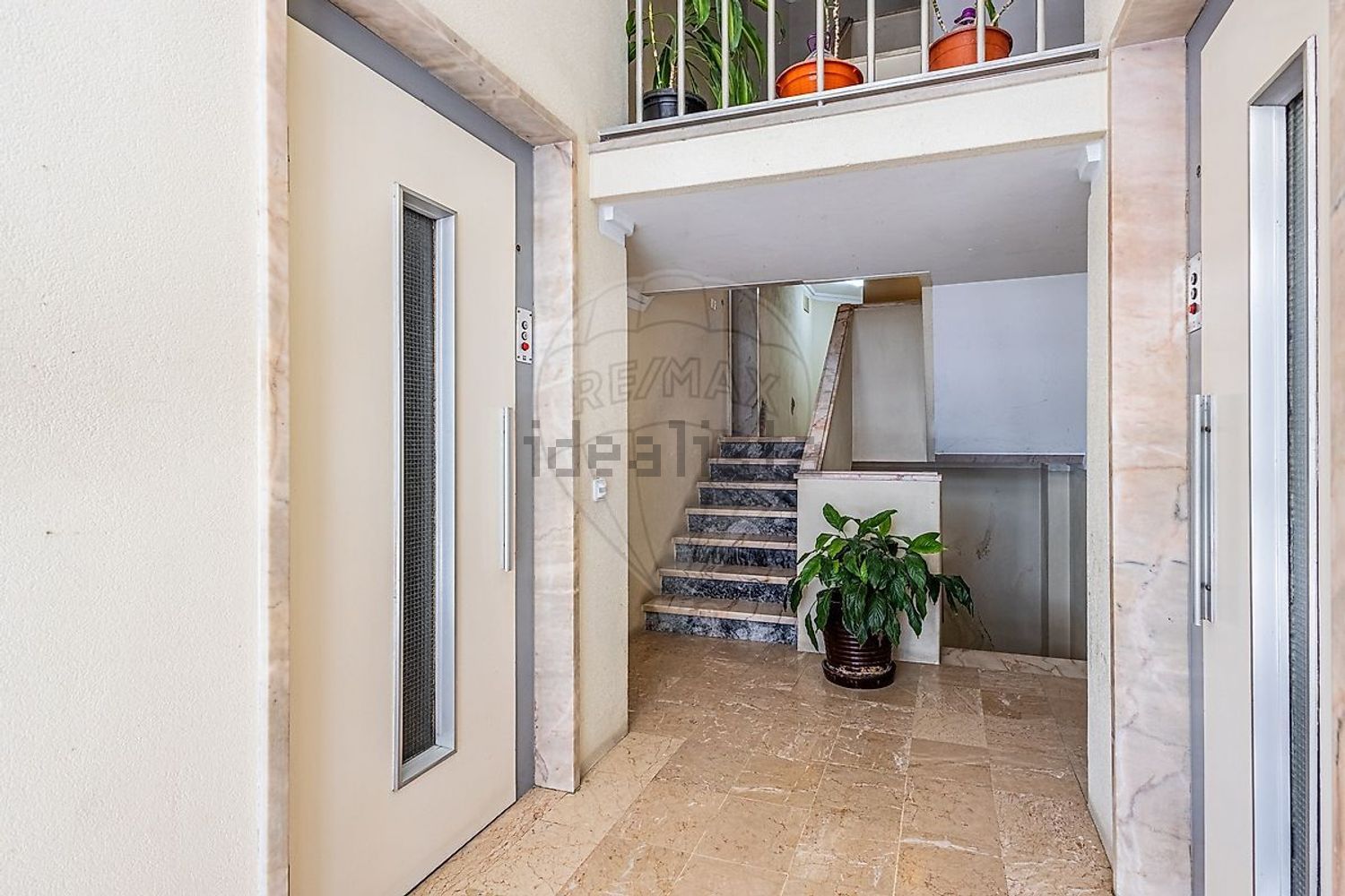 出租公寓 t1在Largo Maurício de Oliveira - 详情