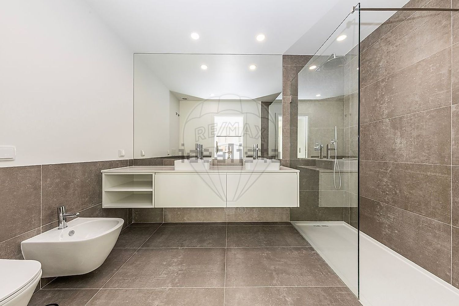 出租公寓 t2在Rua da Liberdade - 厨房