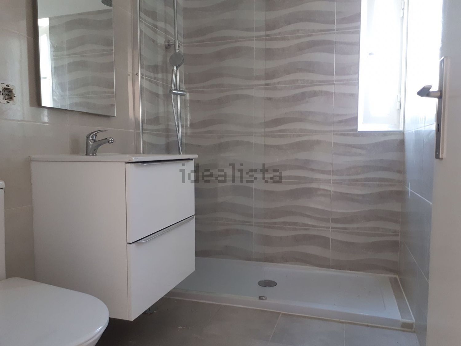 出租公寓 t2在Rua Cidade de Nova Lisboa, 221 - 卫生间