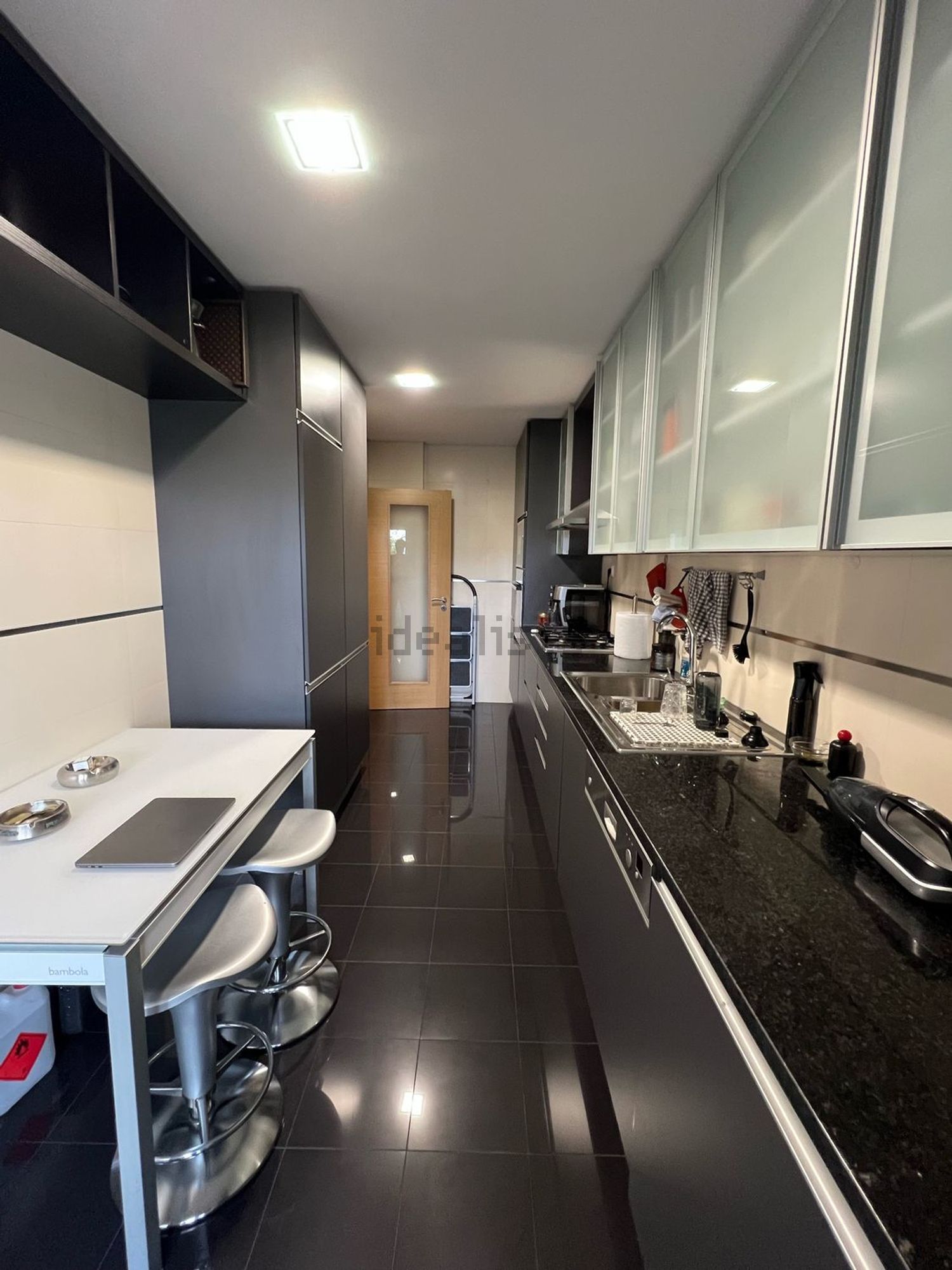 公寓 t2出售在Rua Domingos Leite Pereira, 1 - 厨房