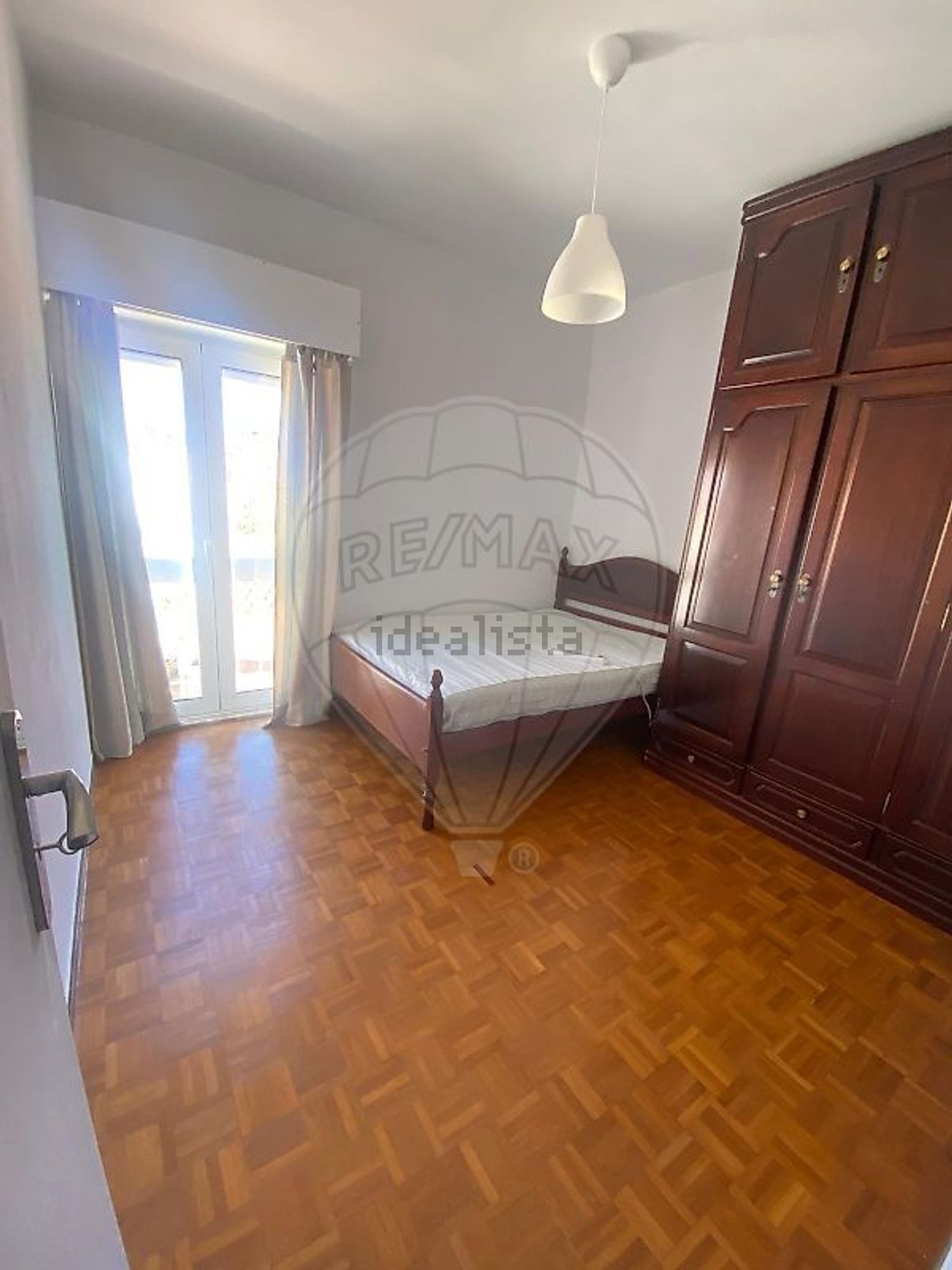 公寓 t2出售在Rua Escola Primária - 卧室