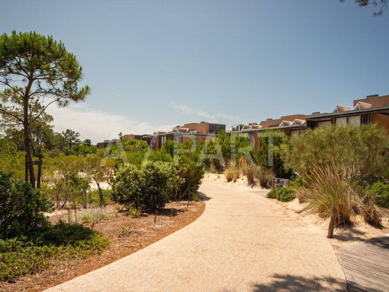 公寓 t3出售在Estrada Nacional 253, 1 - 花园