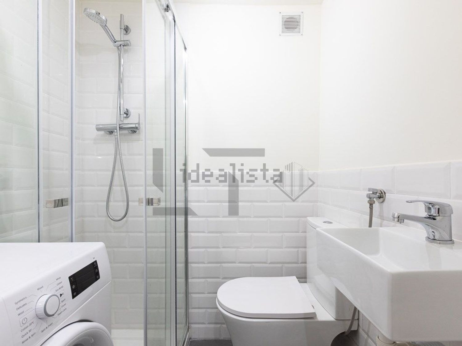 公寓 t2出售在Rua São Tomé - 卫生间