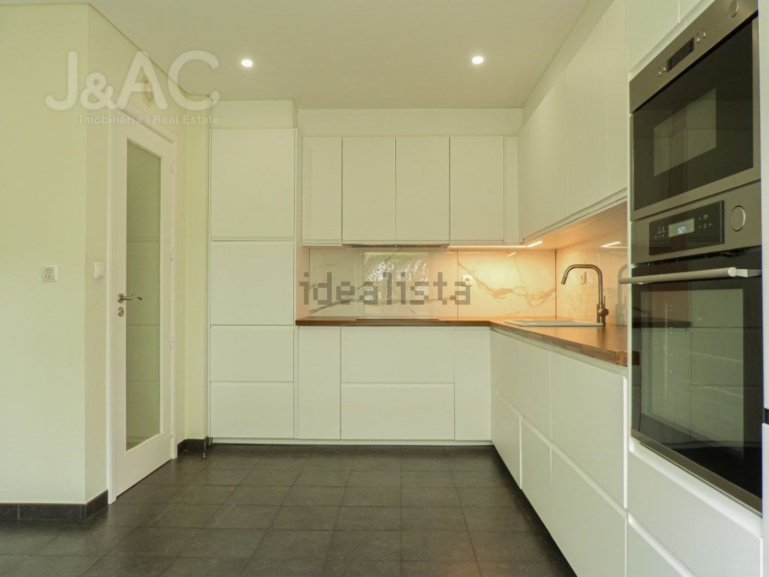 出租双拼别墅在Rua Cedros, 37 - 厨房