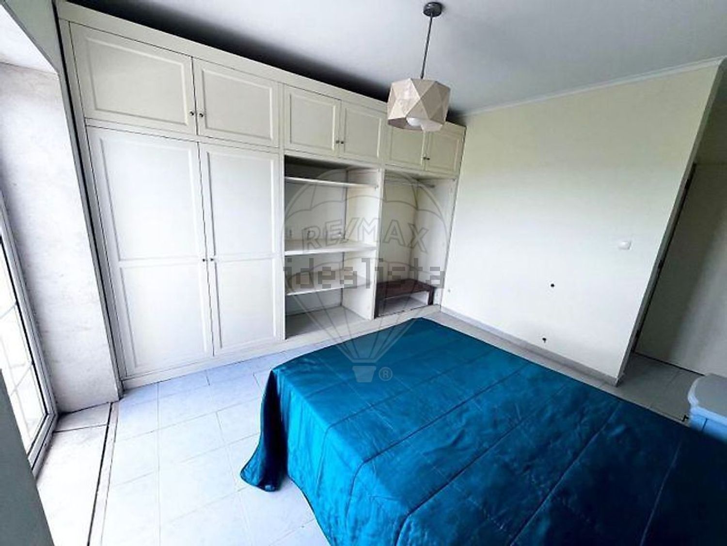 小楼房或独栋别墅出售在Rua do Cabeço - 卧室