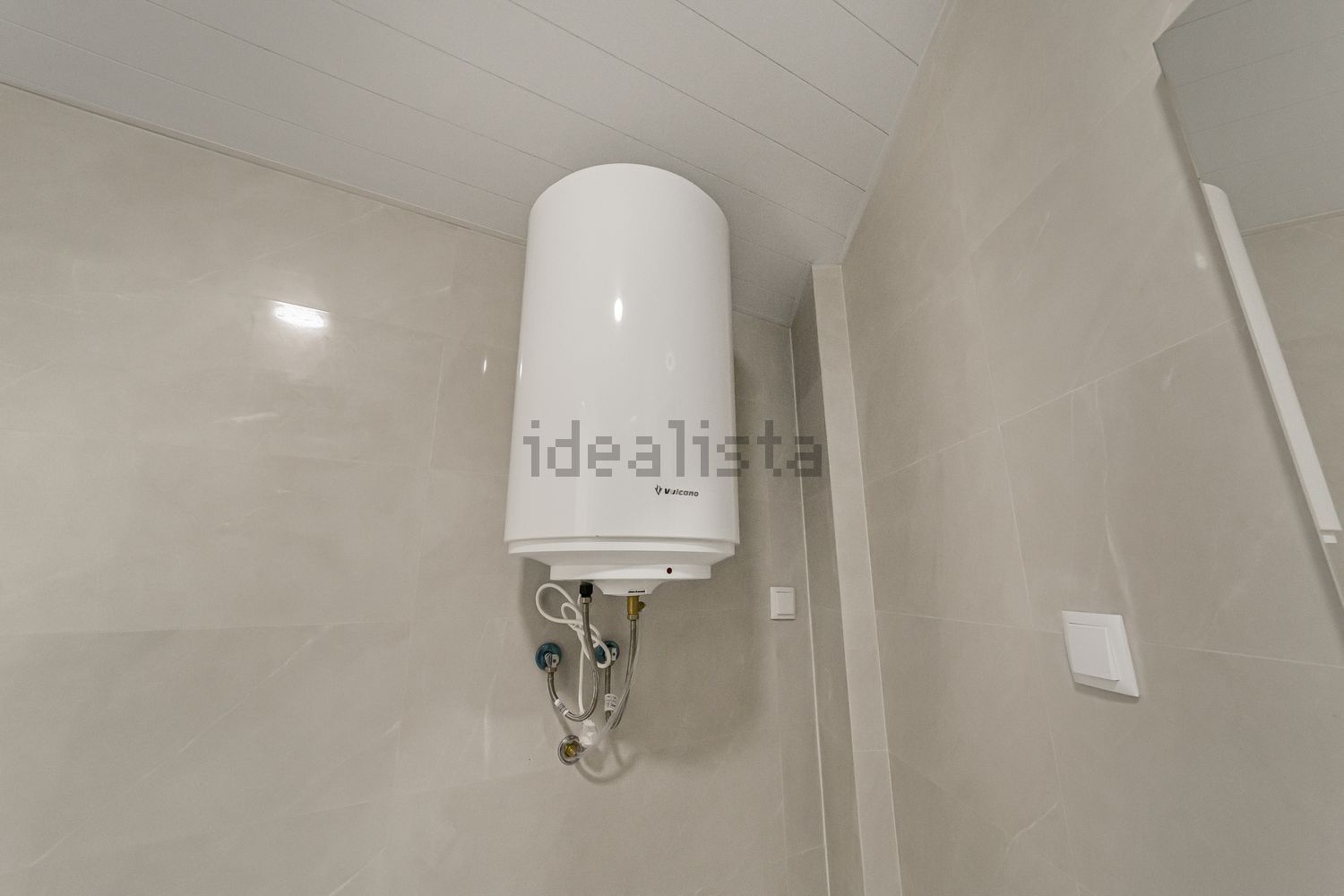 出租t0（单人公寓）在Rua José Ferreira Pio - 卫生间