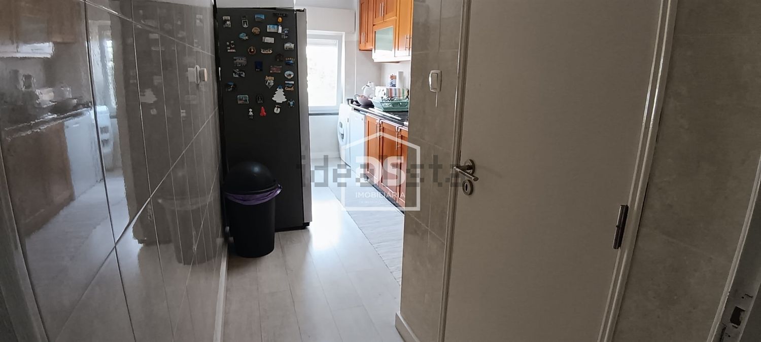 公寓 t2出售在Rua Bento de Jesus Caraça, 2 - 厨房