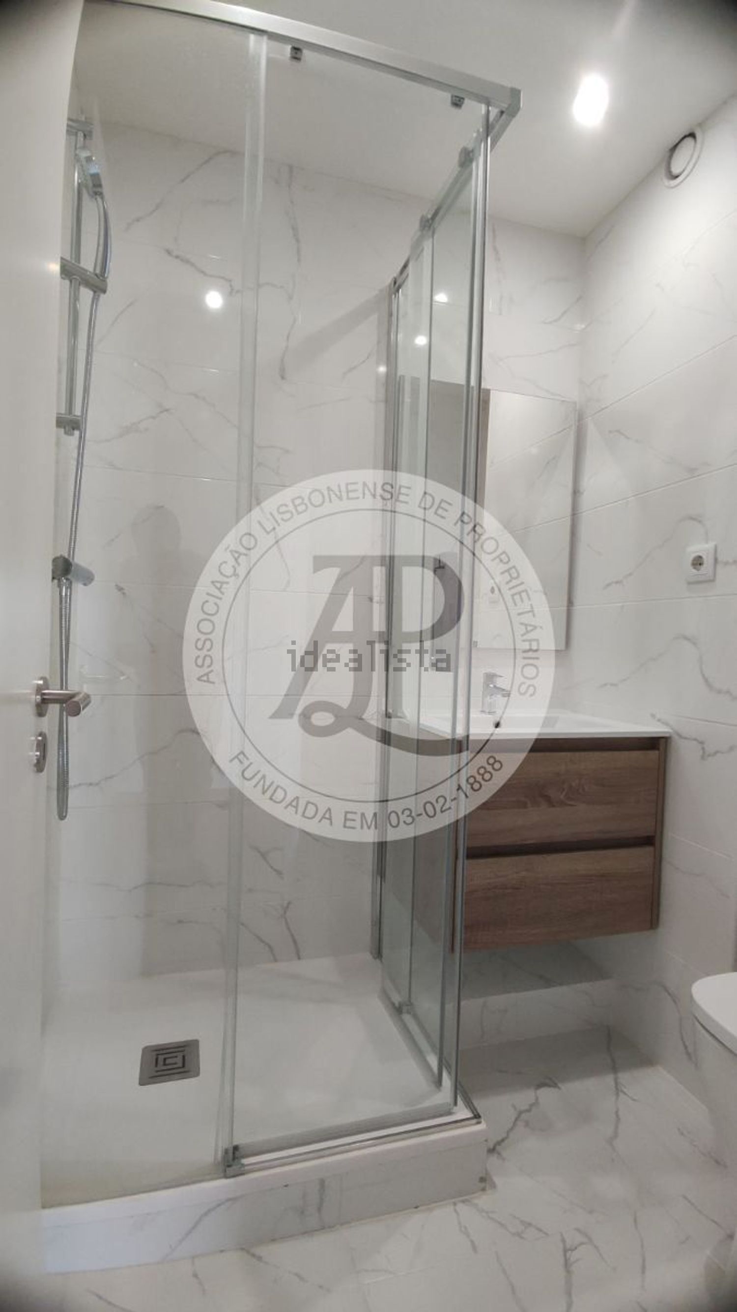 出租公寓 t3在Centro Histórico - Quinta da Luz - 卫生间