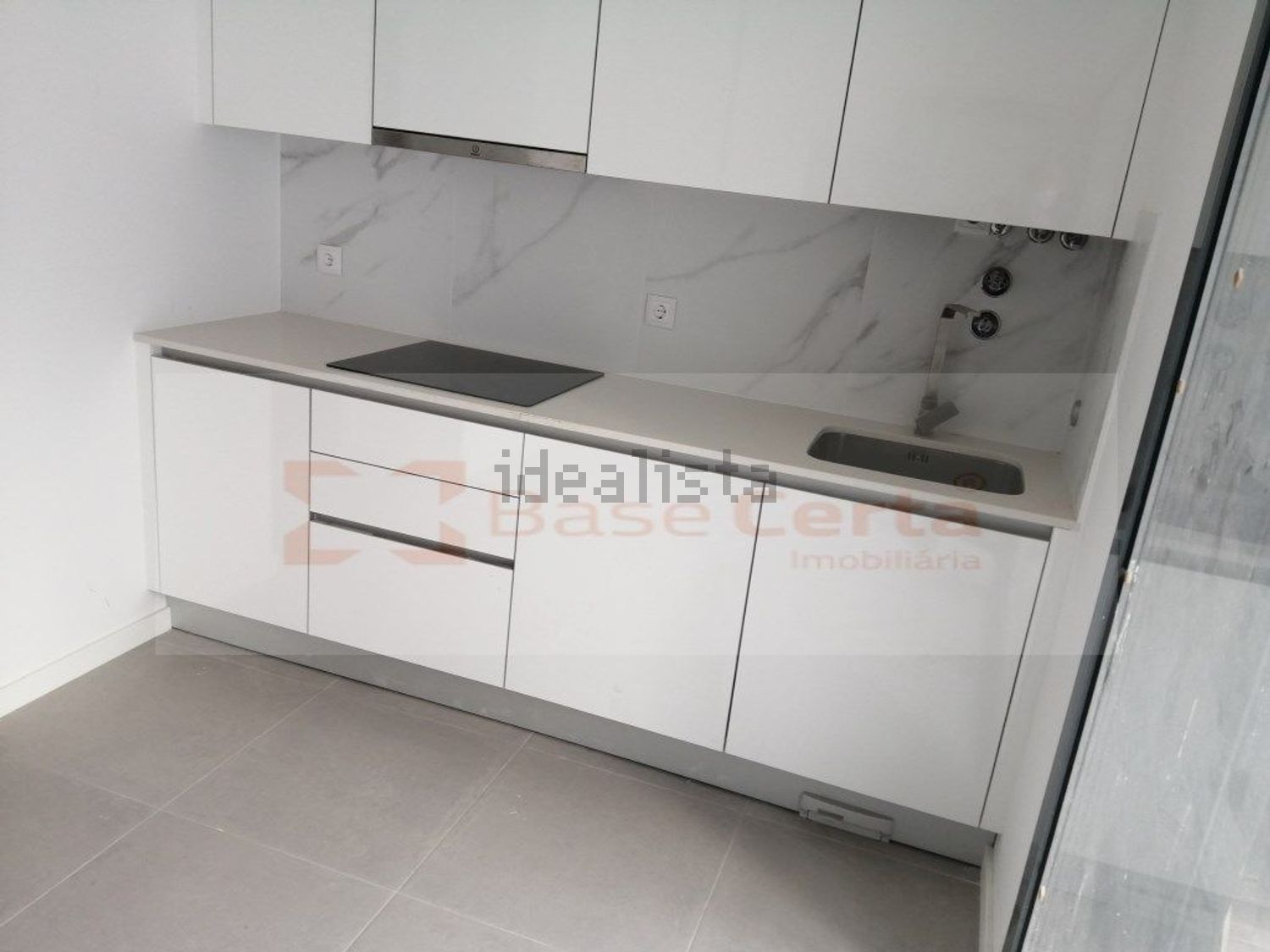 公寓 t3出售在Rua Alberto de Serpa - 厨房