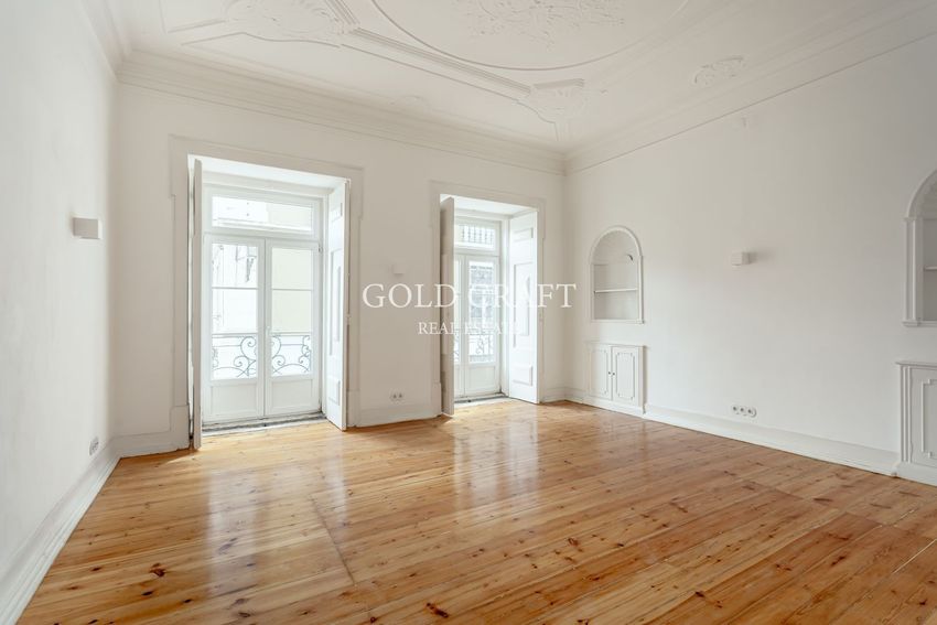 出租公寓 t3在Rua das Janelas Verdes