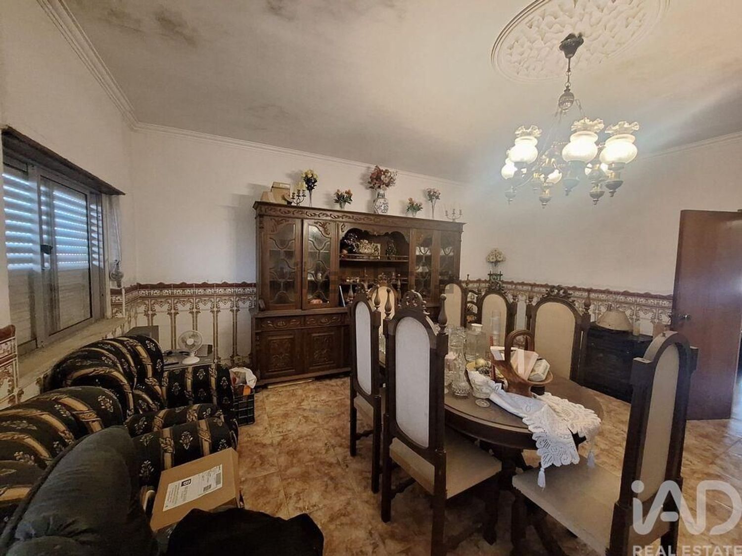 小楼房或独栋别墅出售在Centro - 客厅