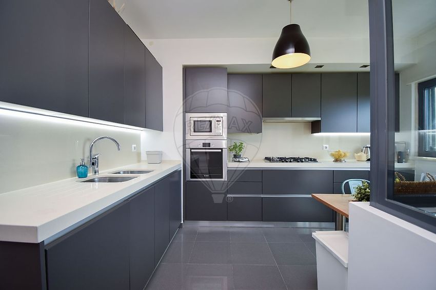 公寓 t4出售在Rua H1 da Quinta dos Alcoutins