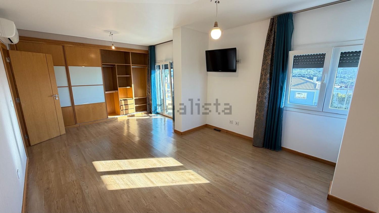 出租复式公寓在Rua Pompilio Silvestre, 15 - 卧室