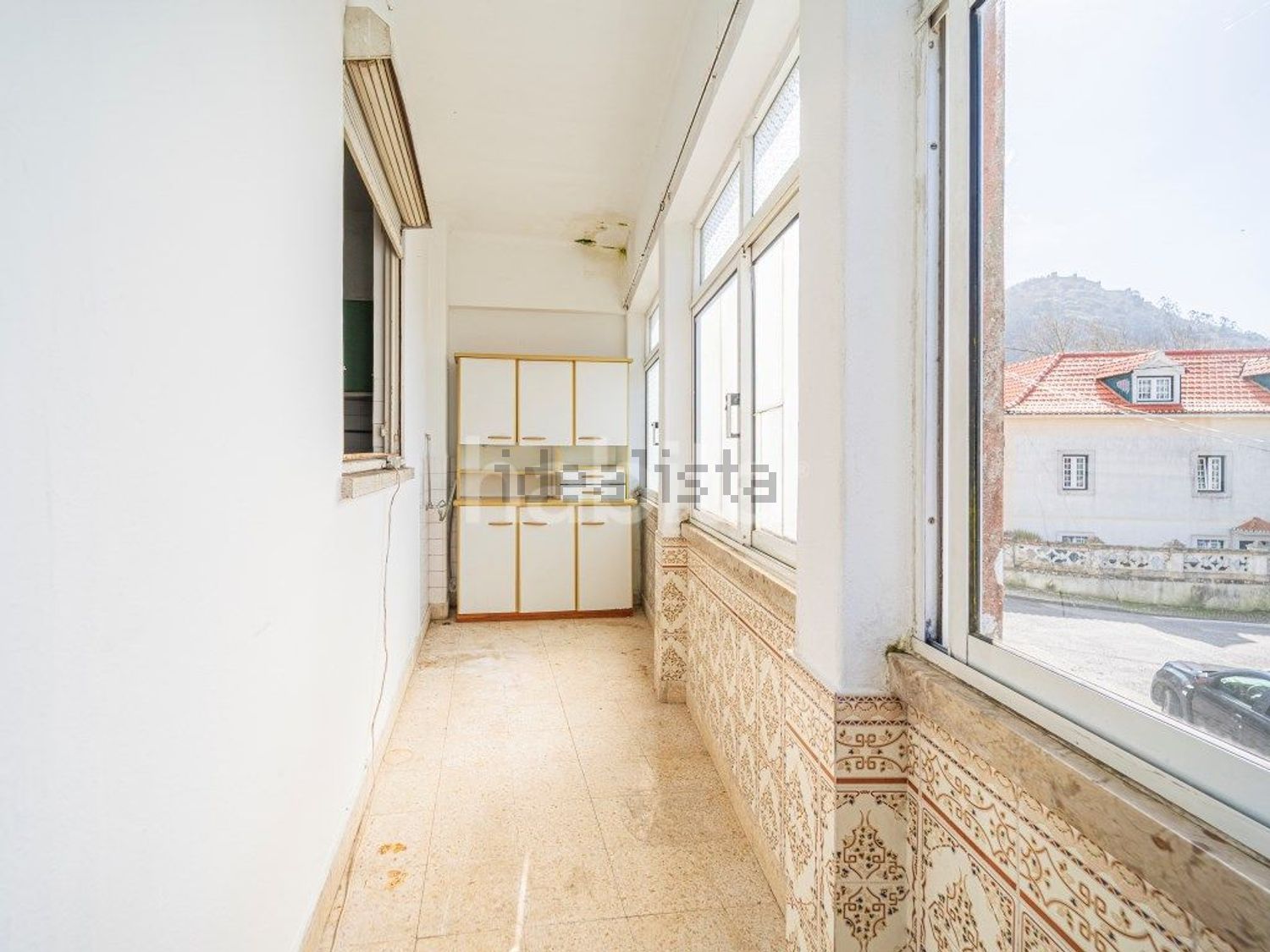 小楼房或独栋别墅出售在Rua Guilherme de Almeida, 9 - 过道