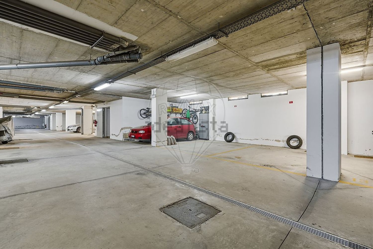 公寓 t3出售在Torres Vedras e Matacães - 停车位