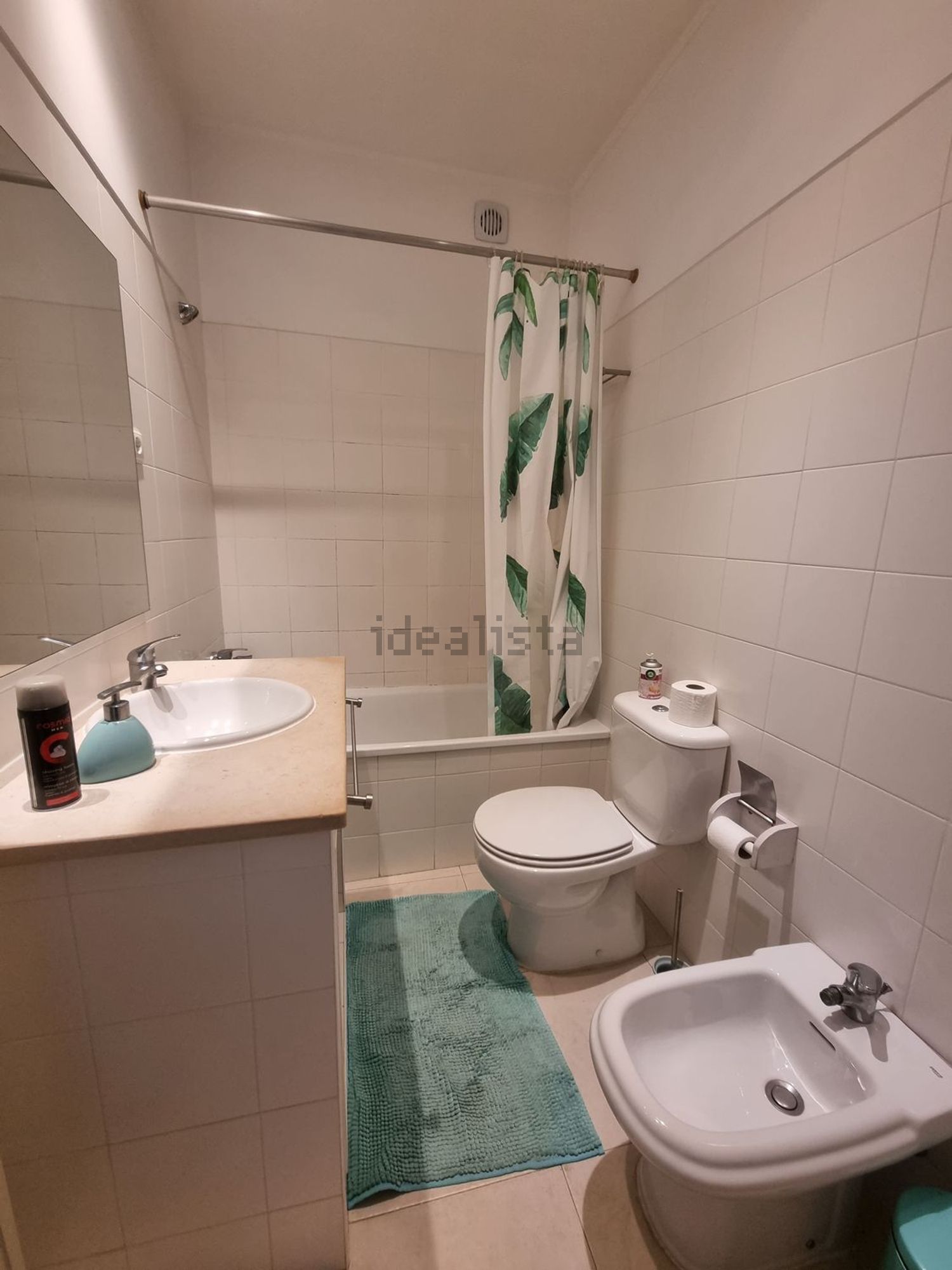 出租公寓 t2在Rua Paulo Reis Gil, 57 - 卫生间