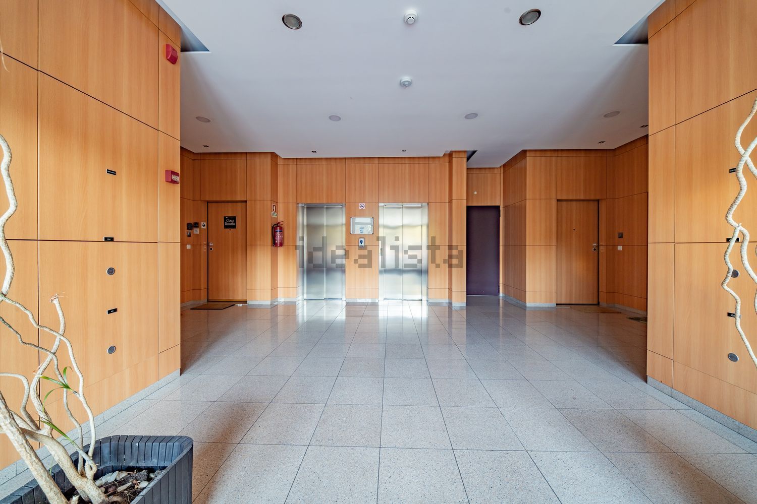 公寓 t3出售在Rua Manuel Teixeira Gomes, 14 - 共同区域