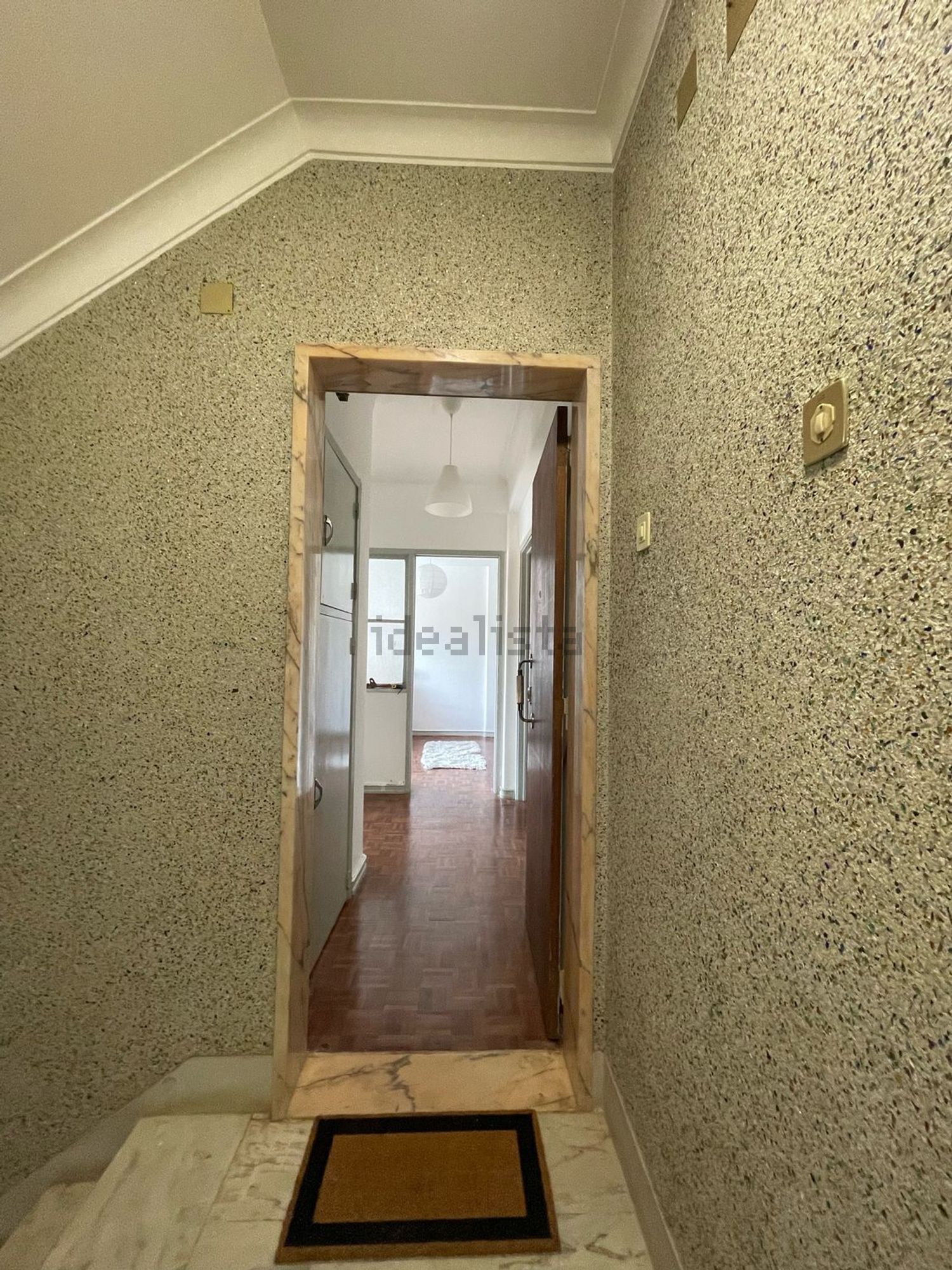 出租房间在Largo Francisco Cordeiro Batista, 6 - 过道