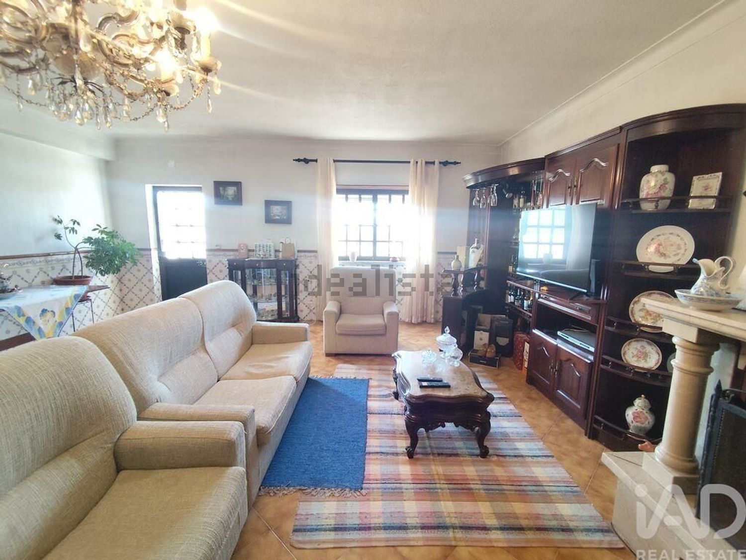 小楼房或独栋别墅出售在Lamas e Cercal - 客厅