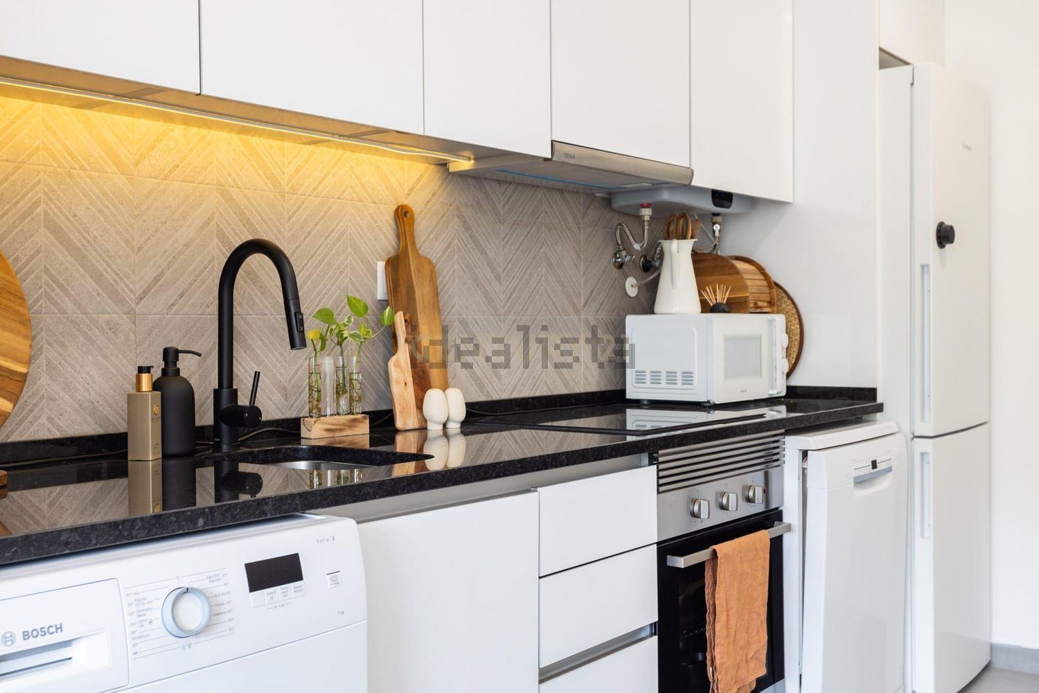 出租公寓 t2在Praceta Doutor Alberto de Araújo, 15 - 厨房