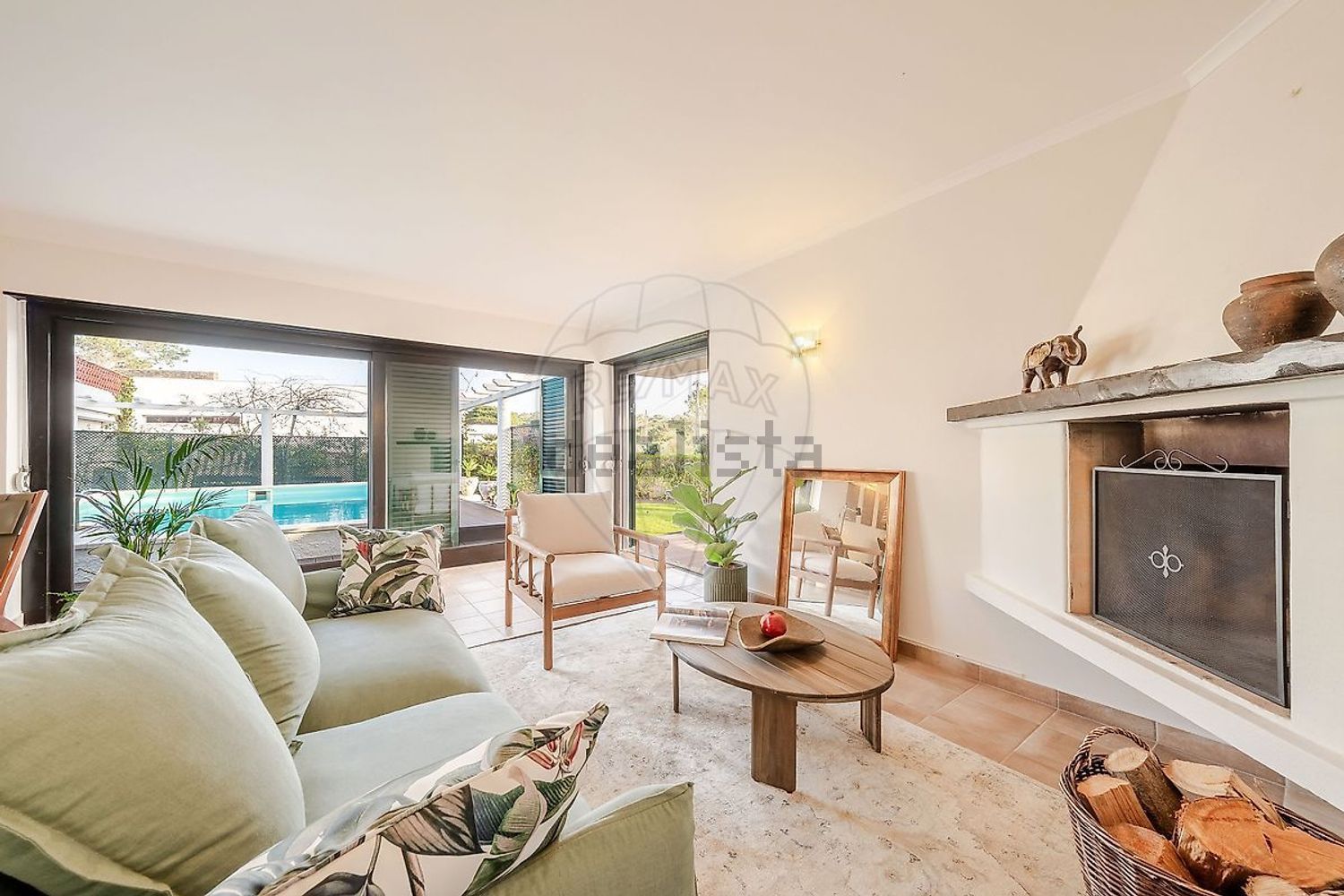 小楼房或独栋别墅出售在Rua das Corredouras - 客厅