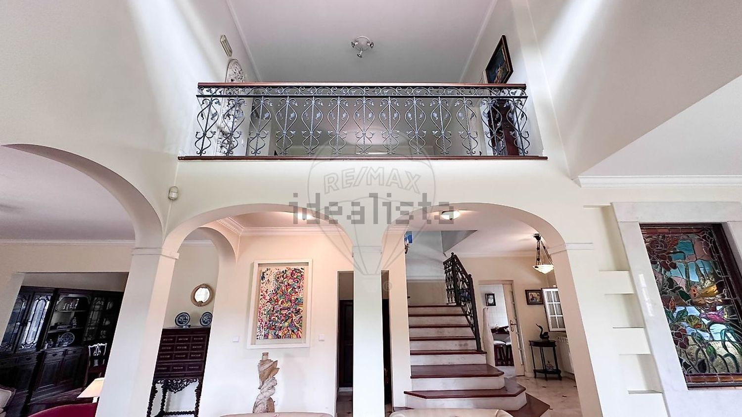 小楼房或独栋别墅出售在Rua da Mofina - 照片