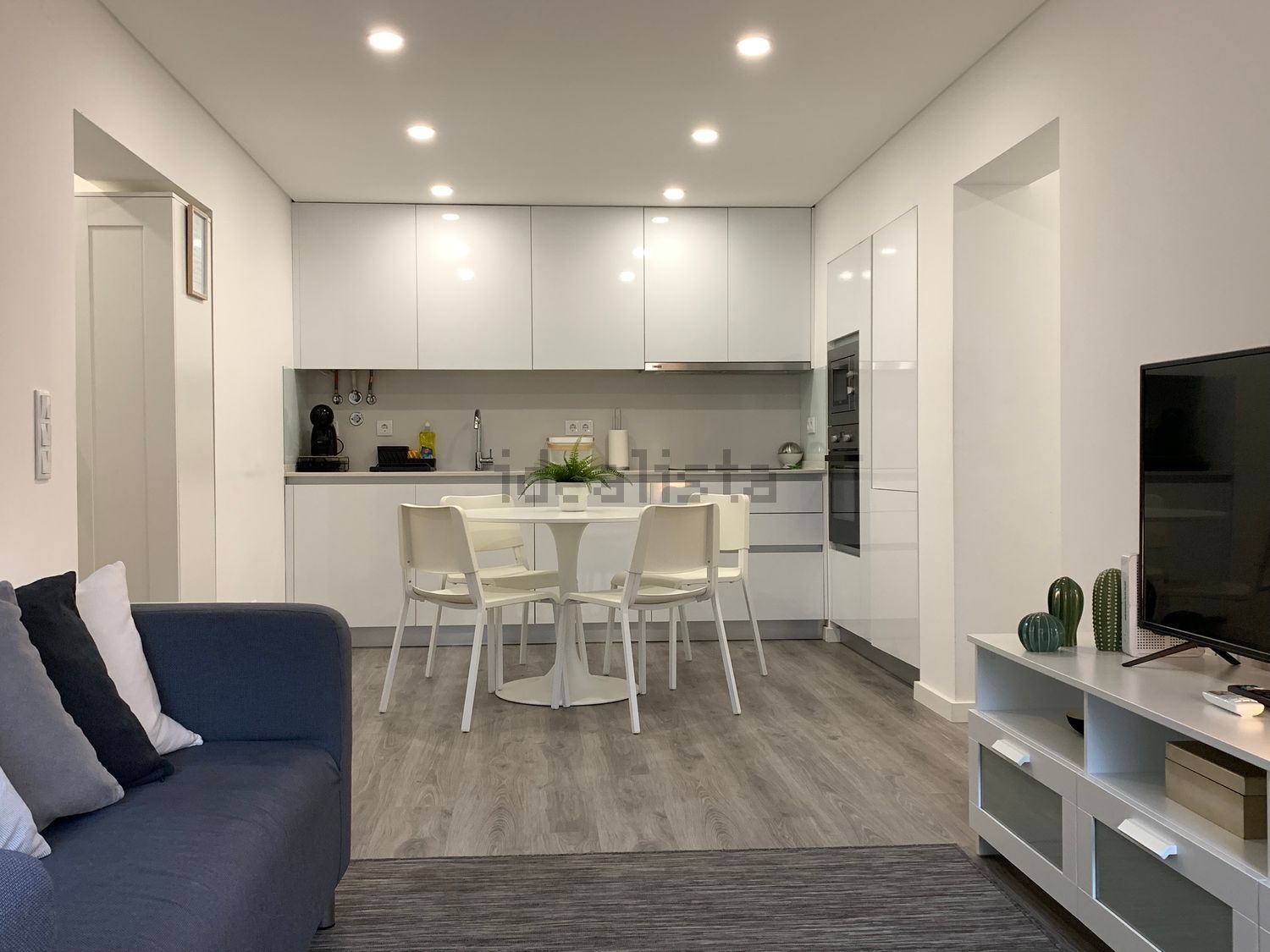 出租房间在Rua Sargento Armando Monteiro Ferreira, 35 - 厨房