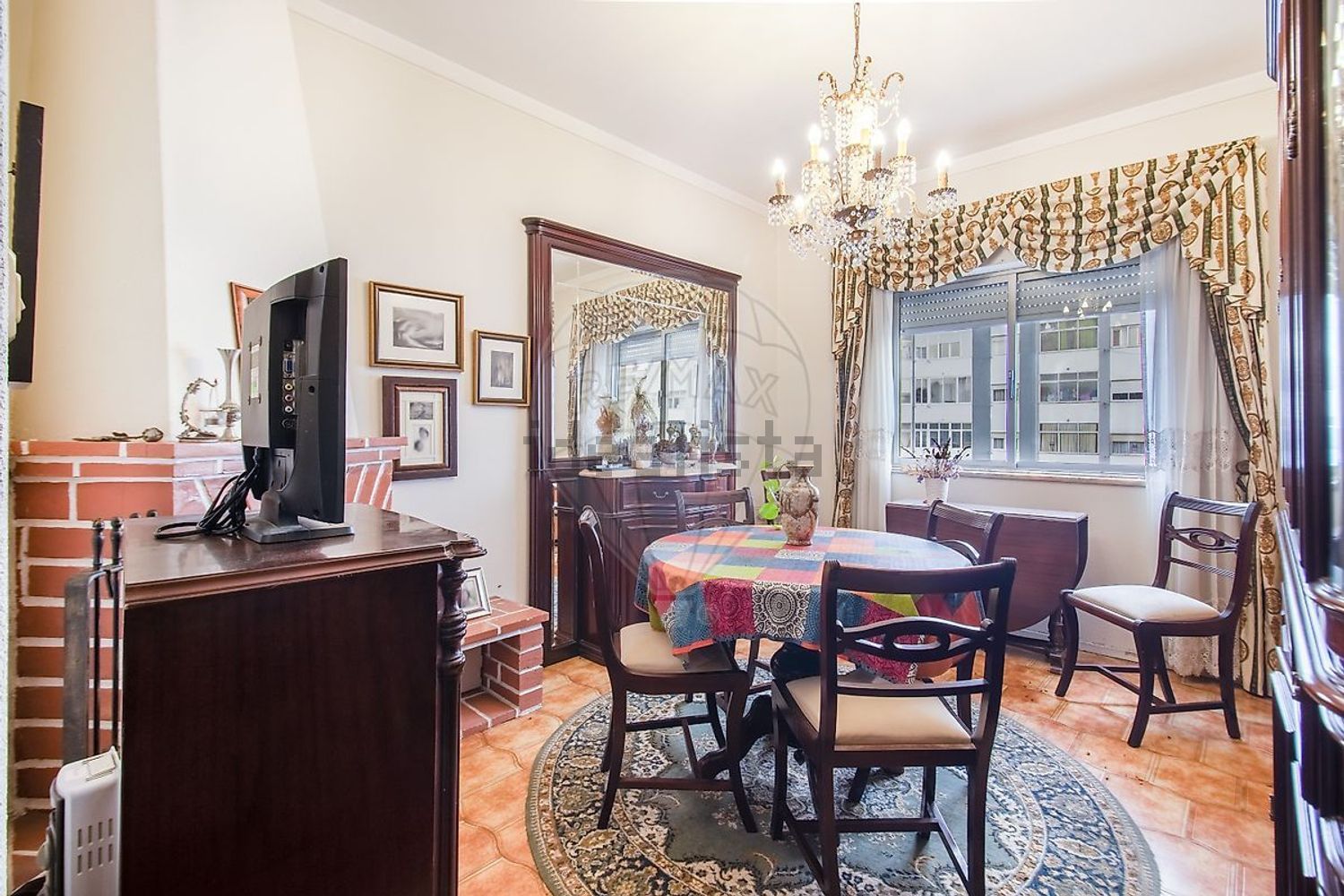 公寓 t2出售在Rua António Nobre - 客厅