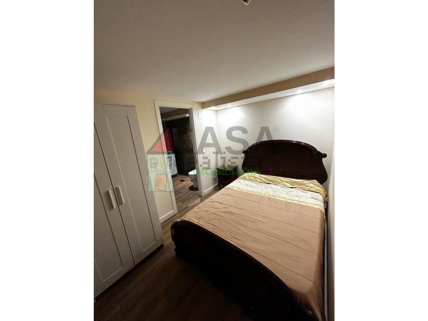 小楼房或独栋别墅出售在Rua Santo Estevão, 194 - 卧室