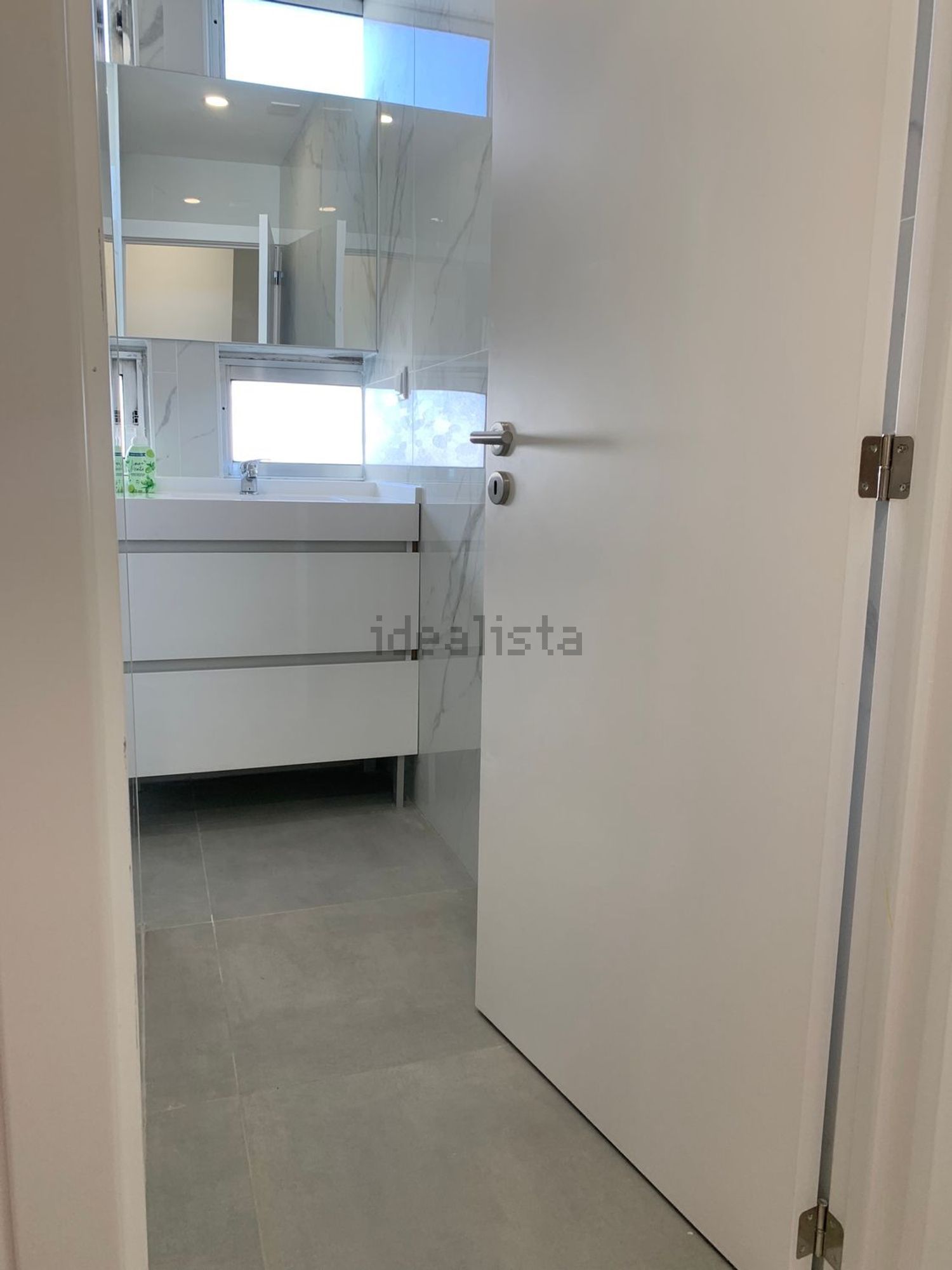 出租房间在Rua Sargento Armando Monteiro Ferreira, 17 - 卫生间