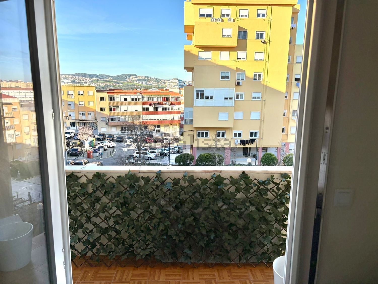 公寓 t2出售在Praça São Bartolomeu, 6 - 露台