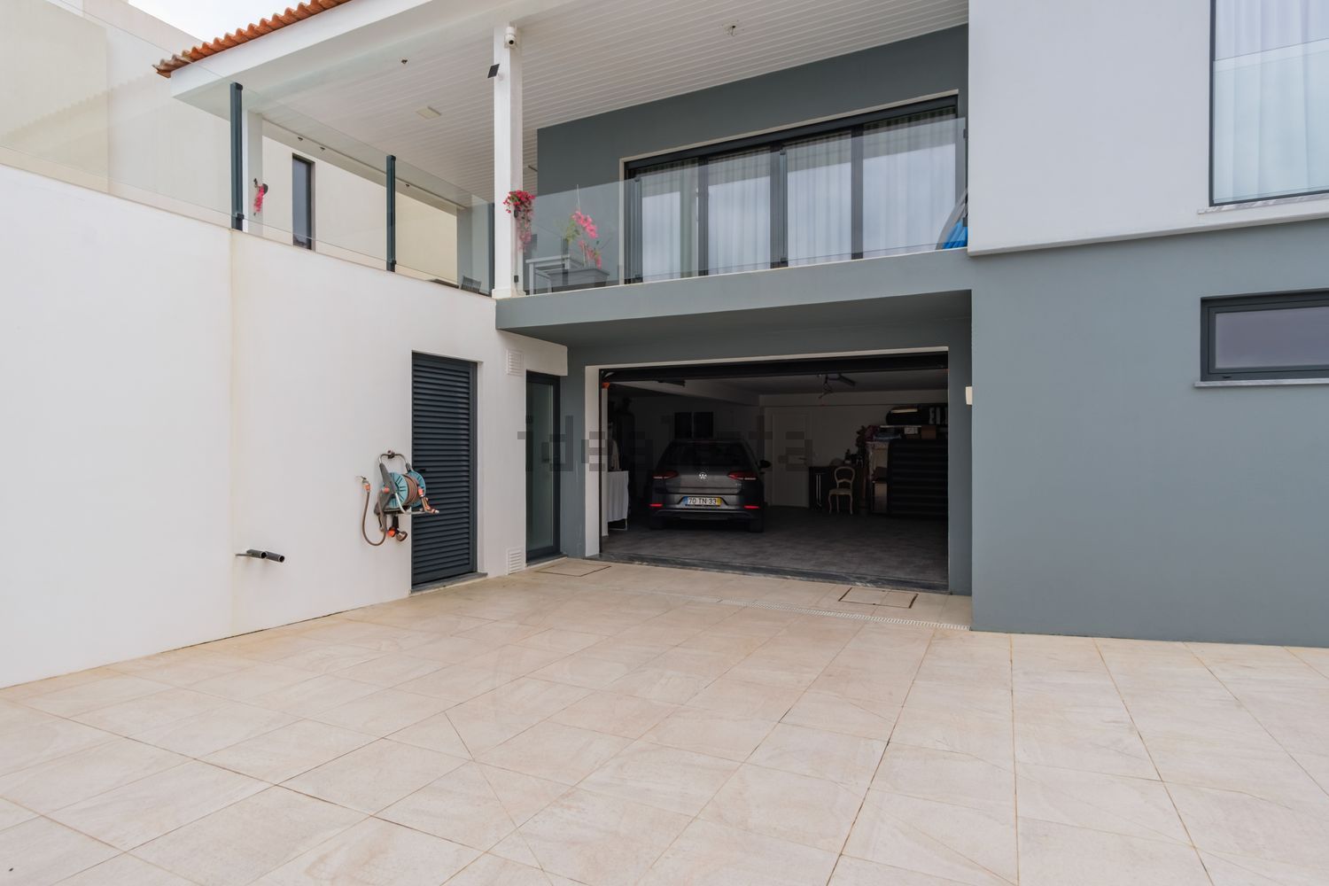 小楼房或独栋别墅出售在Travessa do Mar - 阳台