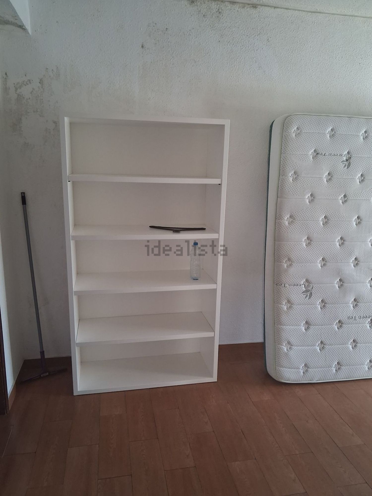 出租房间在Praceta João Villaret, 12 - 试衣间