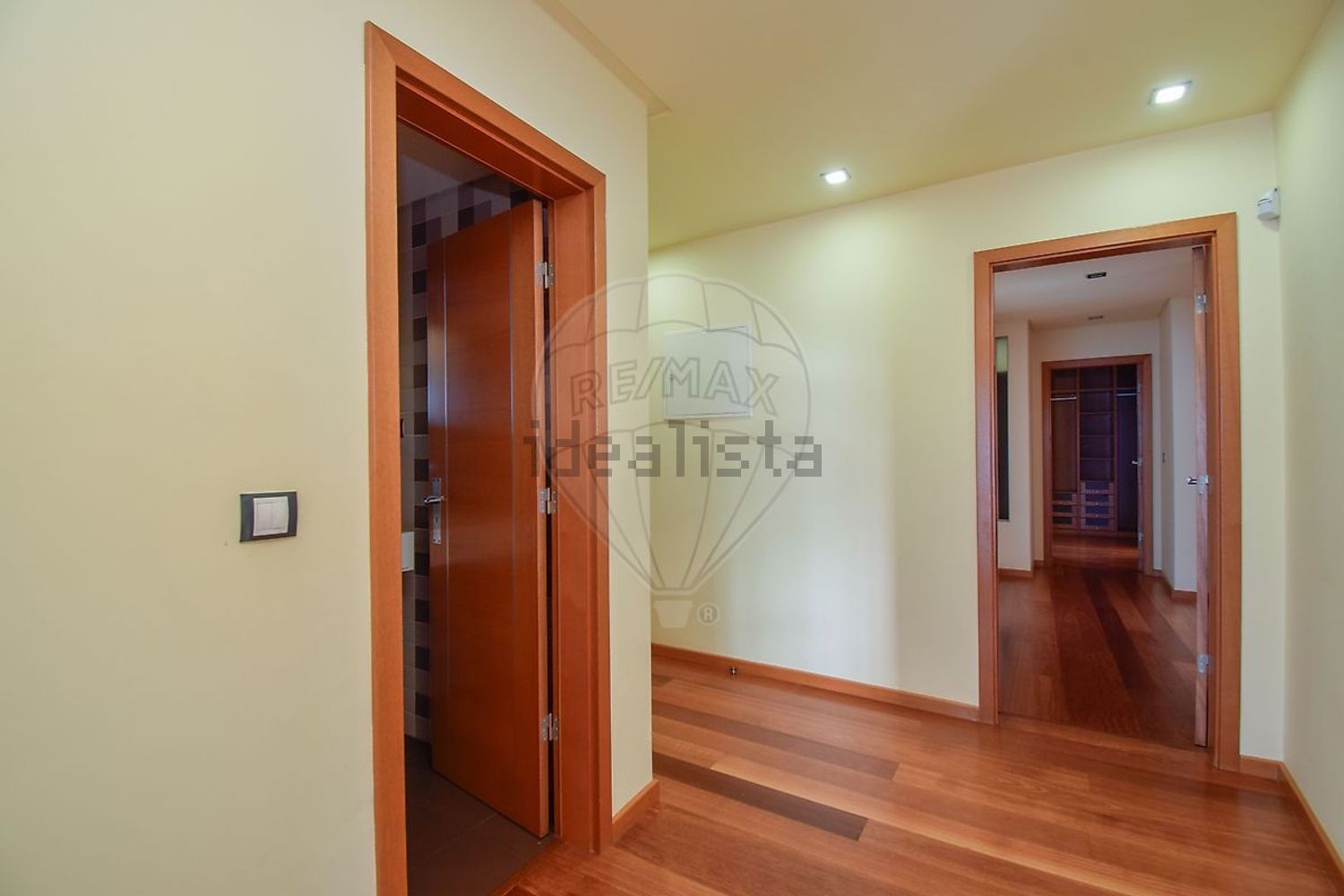 出租公寓 t3在Rua 1º de Maio - 过道