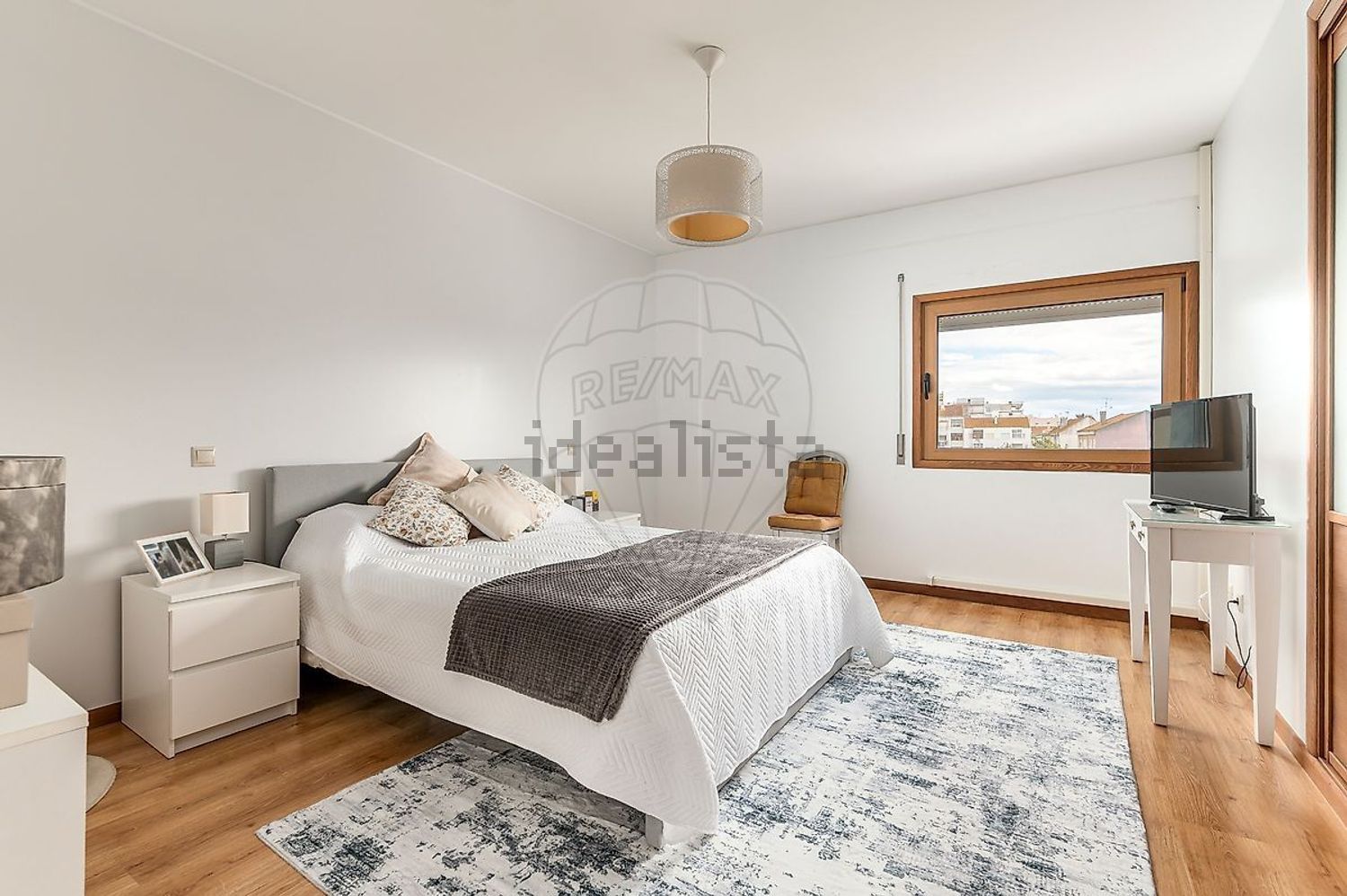 公寓 t3出售在Rua Almirante Reis - 卧室