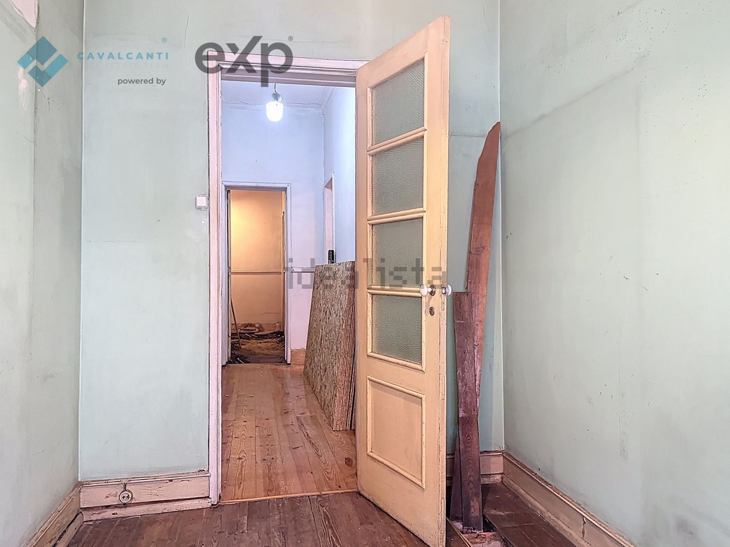 公寓 t3出售在Rua Barão de Sabrosa s/n - 居住