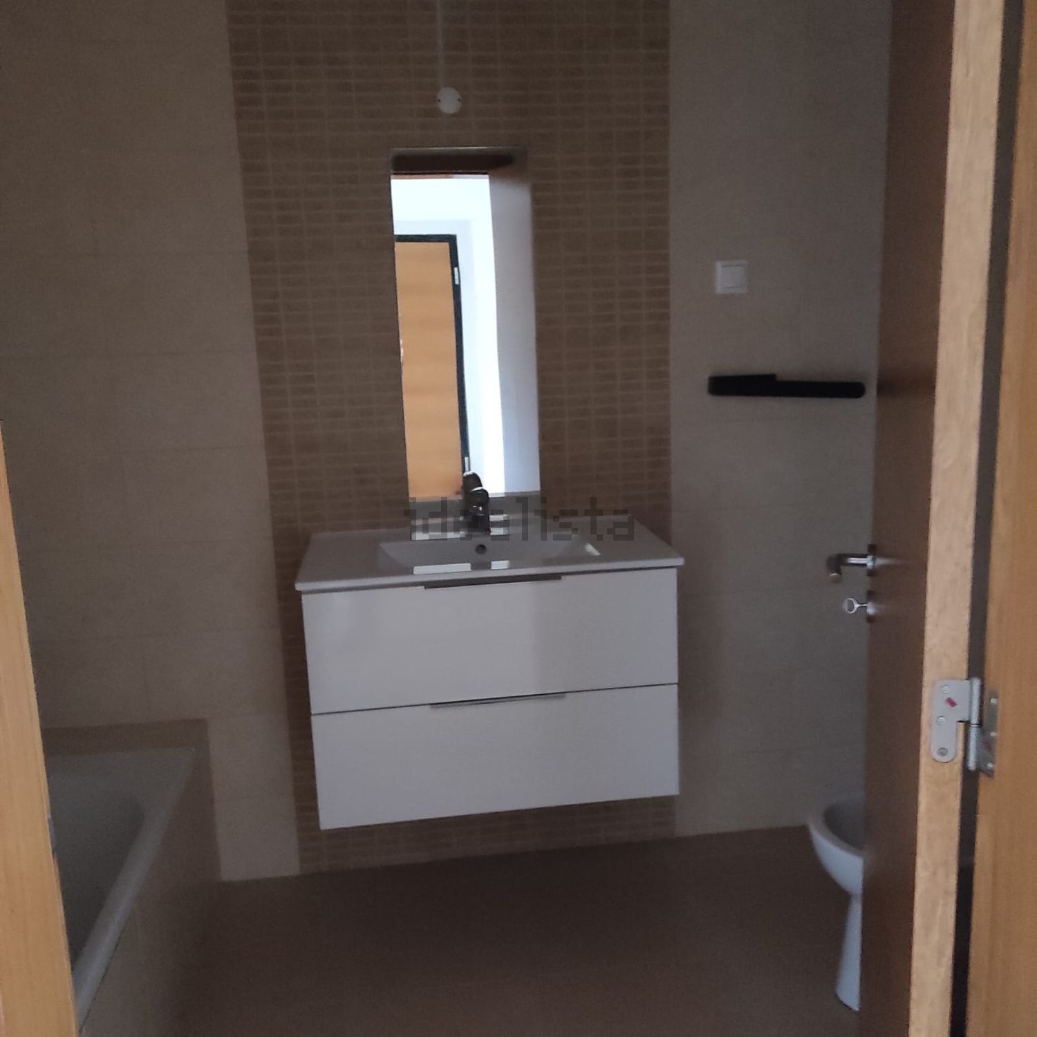 出租公寓 t2在Rua Antiga Fábrica do Tomate, 1 Lt - 卫生间