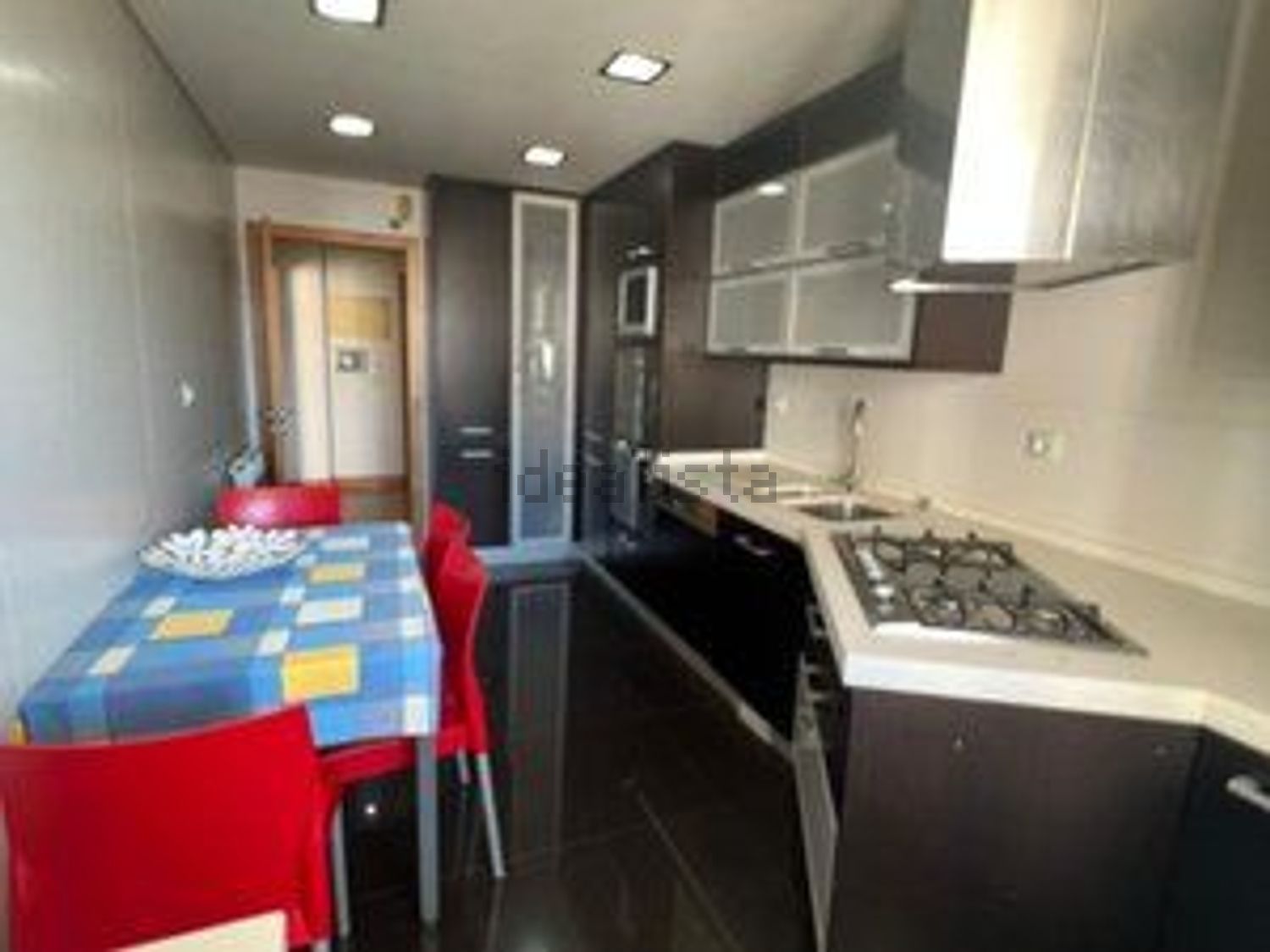 出租公寓 t2在Avenida Diogo Cão, 21 - 厨房