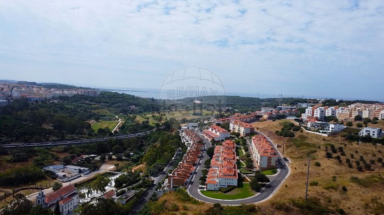 出租公寓 t2在Estrada Desvio - 照片