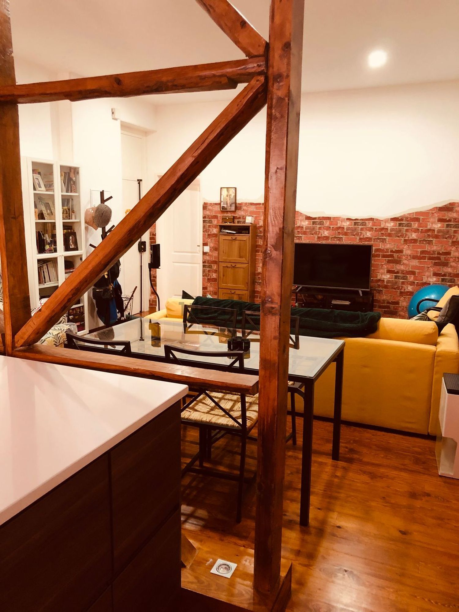 出租公寓 t1在Rua Sabino de Sousa, 73 - 客厅