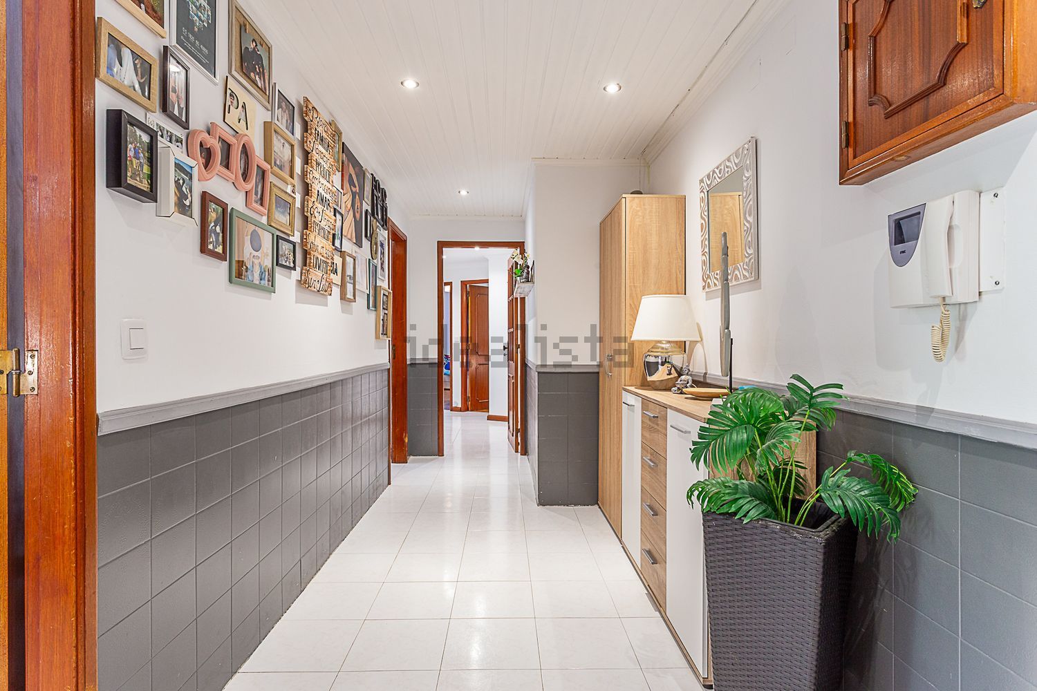 出租公寓 t2在Praça Arquimedes Silva Santos - 前厅