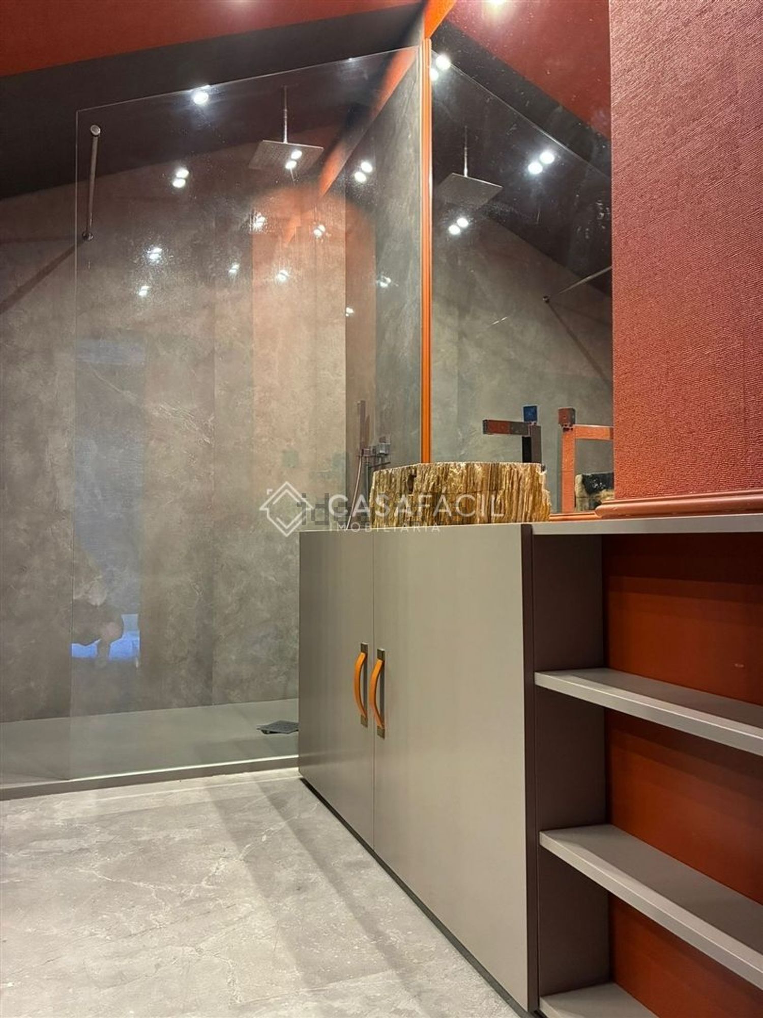 出租复式公寓在Avenida Infante D.João, 185 - 电梯