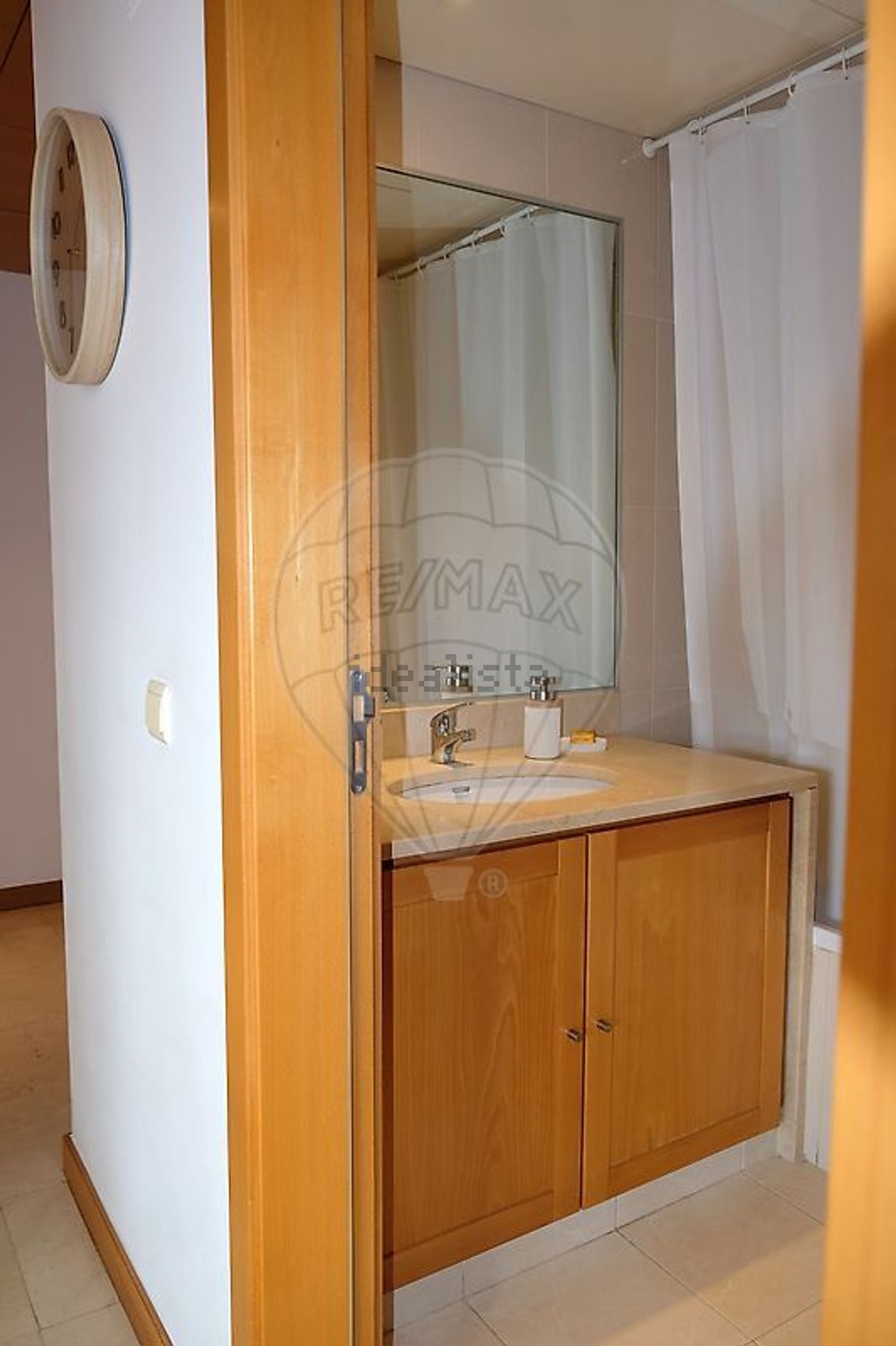 出租公寓 t1在Avenida Dom João II - 卫生间