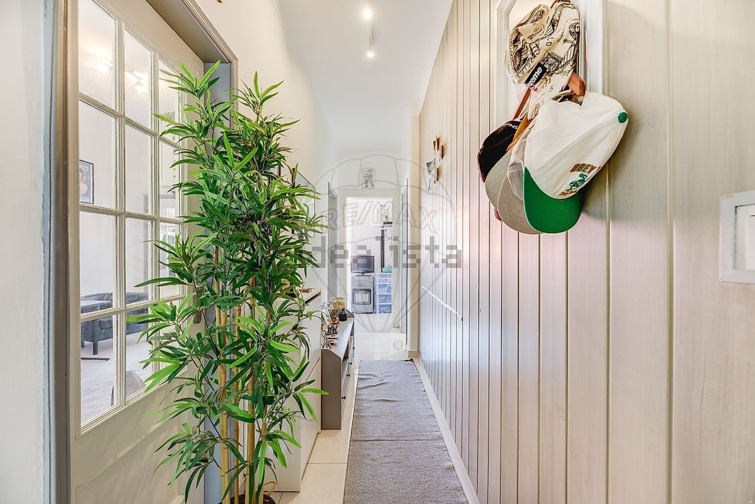 公寓 t2出售在Rua Cândido dos Reis - 过道